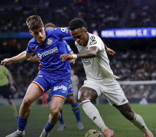 皇马01爆冷,看清阿根廷5000万前锋:26场3球!吃牌数比进球还多