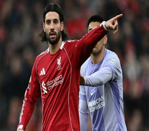 萨拉赫服软造英超神迹,埃基蒂克双响队史第2人,利物浦20布莱顿