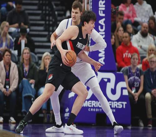 季前赛就打哭了,杨瀚森常规赛6+3有希望吗