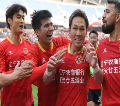 邦本建功!辽宁铁人提前2轮夺冠冲超,辽宁足球苦等8年重返中超