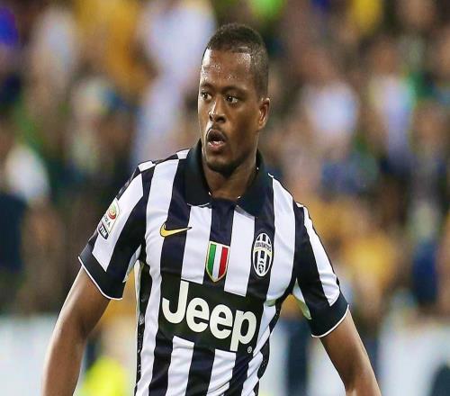 埃弗拉:相信尤文会回到属于它的位置,球迷需要支持球队