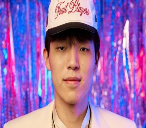 劉玉棟楊瀚森打NBA唯一欠缺強悍的身體姚明當年不是吃是練出來的