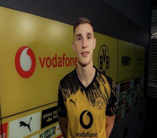 布克：施洛特貝克是世界最佳中後衛之一，他續約多特能更成功