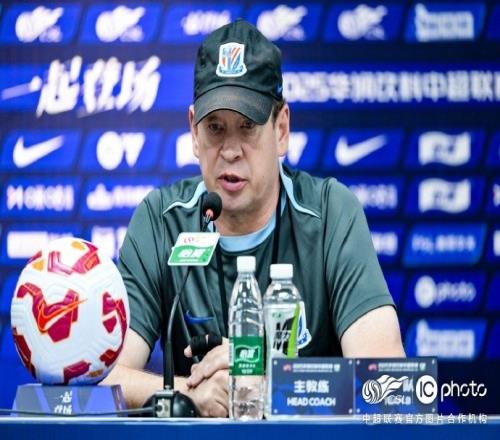 斯盧茨基：申花會(huì)盡快走出失利陰影，重新回到勝利的軌道