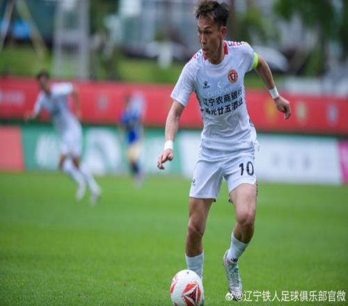 姆本扎帽子戲法讀秒絕平遼寧鐵人農(nóng)商銀行客場(chǎng)33戰(zhàn)平定南贛聯(lián)