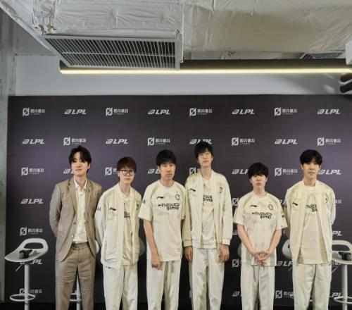 iG賽后群訪Rookie：中野輔節奏不論輸贏都有打的更好的空間
