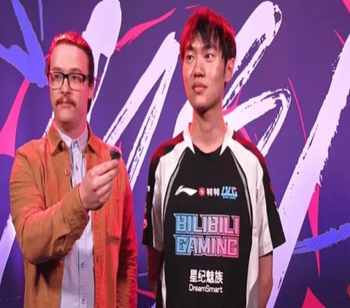 香克斯也是這么想Knight：季后賽30TES時，就覺得我們很有希望