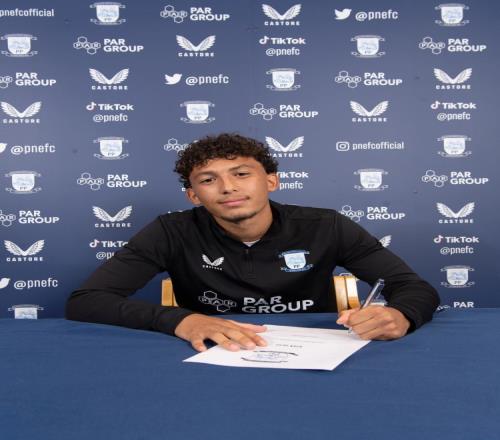 鏡報(bào)：切爾西簽下普雷斯頓解約球員基安貝斯特，19歲踢左后衛(wèi)