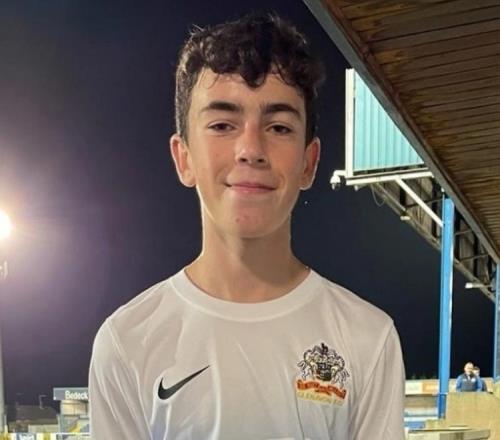 BBC：切爾西將簽下16歲北愛爾蘭前鋒克里斯阿瑟頓
