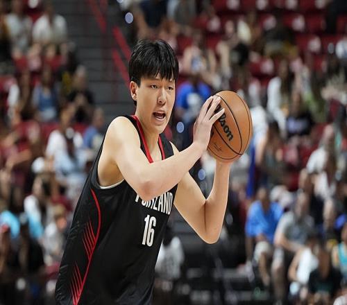 ESPN分析師：楊瀚森已經具備了豐富的技能包，這是很多人所沒有的