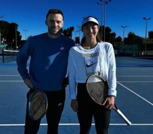 周意孫發京4萬離境費有了解決方案，鄭欽文首次回應取關佩雷裏巴