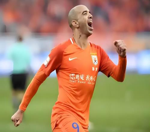 他是唯一有可能成中超弗格森的教練！未來十年磨一劍，將重塑輝煌