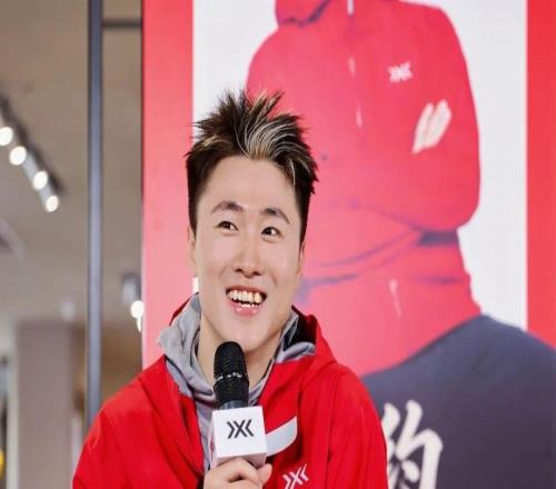 户外狂飙的时代，XBIONIC选择与王心迪一起稳着陆