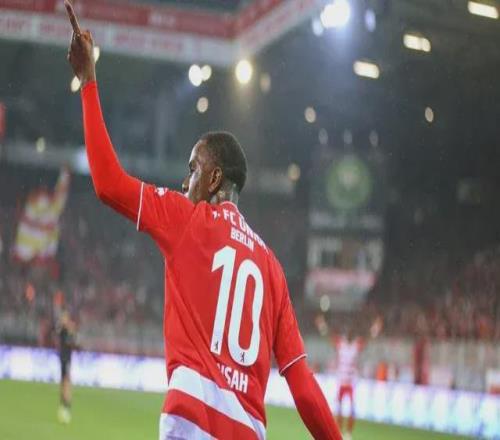 周五德甲先赛一场莱比锡红牛能否客场战胜柏林联合