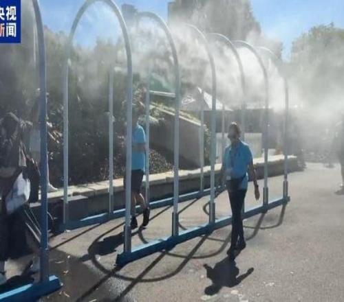 39摄氏度澳网露天球场比赛因高温暂停