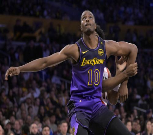 緊急簽約！10天合同，灰熊簽下湖人邊緣人中鋒，場均2+2夠用嗎