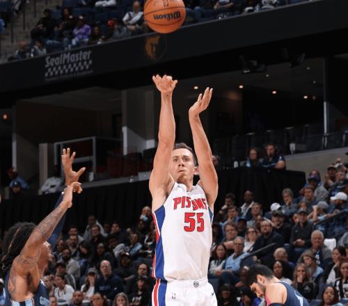 天選之子！落選秀卻賺了1.4億，兩次打進總決賽，如今球隊東部第1