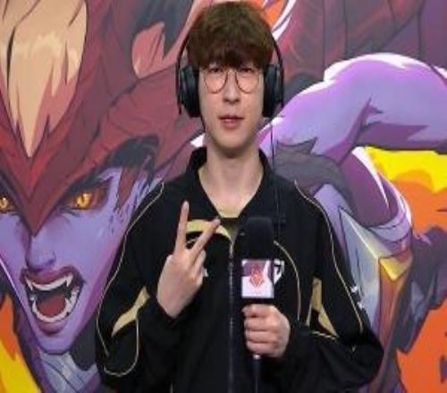 Duro：JDG中野打得特別好，只要牽制住這兩條線就能輕松贏下