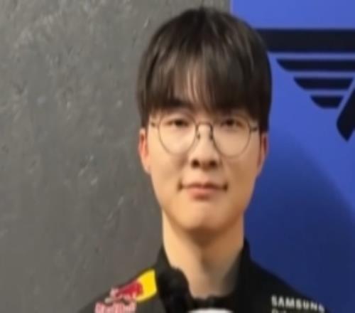 NS分享选手对于Scout的祝福：希望你展现不同的庆祝动作