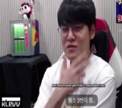 凡尔赛Guma：世界赛夺冠一次都难但是拿了三次为什么只在世界赛夺冠啊