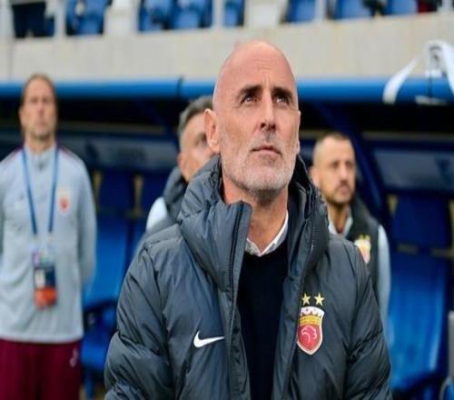 热身赛延续锋无力，伤病致海港前寻枪后堵漏，大概率延续去年低开走势