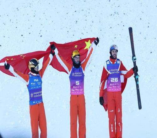 空中技巧世界杯崇禮站，女隊包攬金銀銅，男隊斬獲冠亞軍