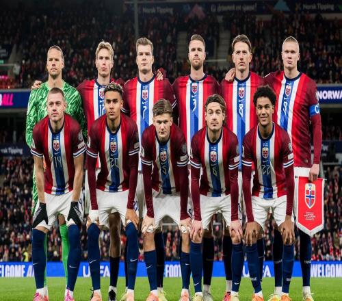 挪威后卫:中场休息时哈兰德让我们多传中,最后奏效了