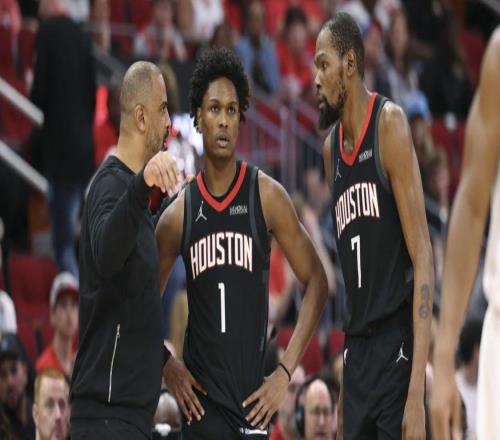 火箭對陣公牛前瞻兩支籃板極端的球隊相遇火箭將遭遇極大的考驗