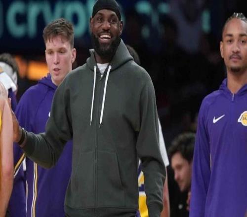 阿德巴约狂砍83分,詹姆斯又成预言帝网友:老詹早看穿了一切