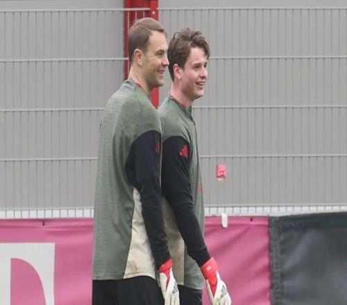 图片报：诺伊尔已经完全恢复，将在对阵弗赖堡的比赛复出