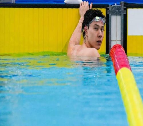 上海隊覃海洋首次摘得全運會男子100米蛙泳金牌