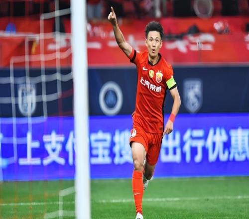 中超爭(zhēng)冠形勢(shì)明朗：蓉城輸球無(wú)緣冠軍，海港距離三連冠只差最后1分