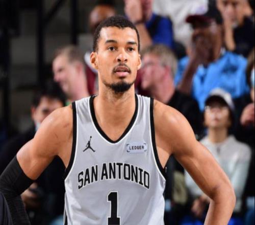 外星人太超綱！文班亞馬2月份戰績為18勝1負，勝率高達94.7%！