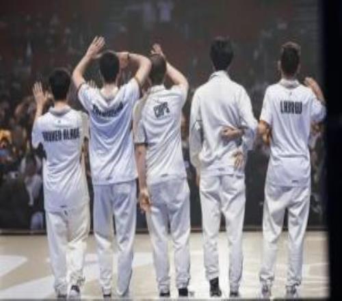 维持原阵容外媒:Aiming、Inspired、Busio希望加入G2但被拒绝