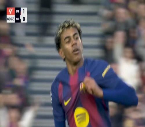 亚马尔连续5场破门,刷新巴萨一线队生涯最长进球纪录