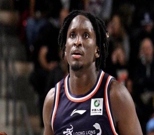 距NBA更近一步,官方:奥拉迪波加盟雄鹿队G联赛下属球队