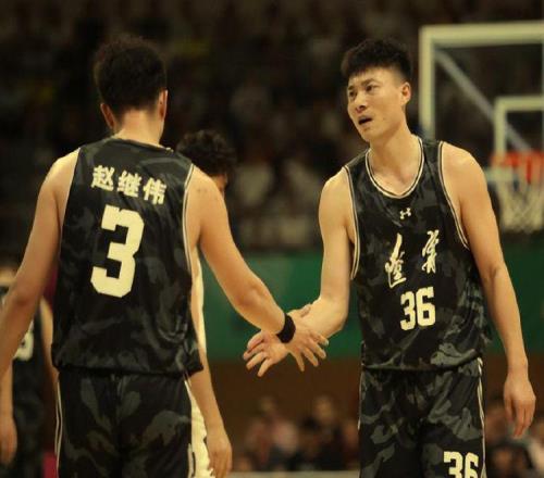 队长轰26+2独木难支!哈维三分球8中0有失水准,辽篮6连胜戛然而止