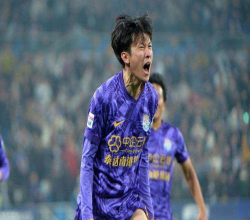 意外!谢维军直言曾非常抗拒在津门虎踢中卫,如今却逆袭成核心