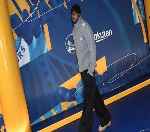 Slater:若无理想报价勇士不排除在截止日后留下库明加