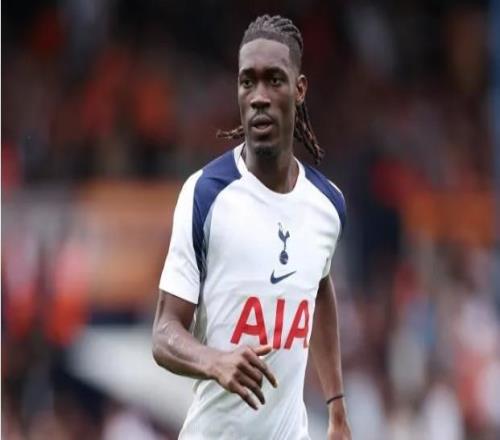 太陽報：比蘇馬被發(fā)現(xiàn)再次吸笑氣，上次同樣行為被熱刺禁賽