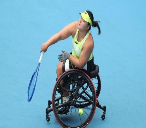 李曉輝奪得澳網輪椅女單冠軍，成就雙冠王！