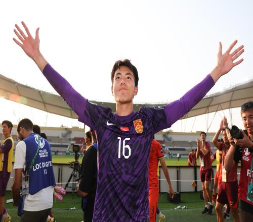 苗原：切尔西的球探已关注到李昊申花若加价买也很有必要