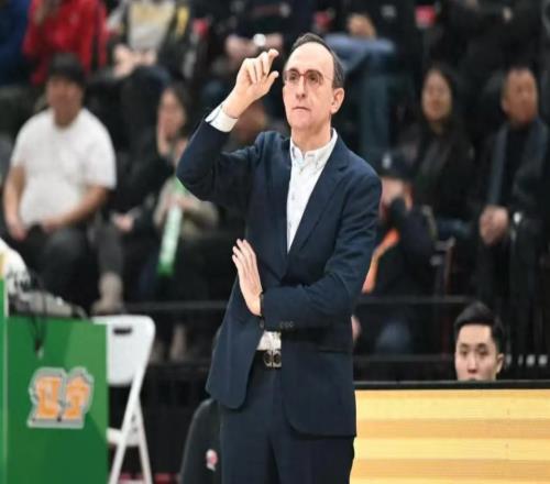 遼寧男籃大手筆！連引兩強援，裁掉水貨外援，烏戈全力衝擊季後賽