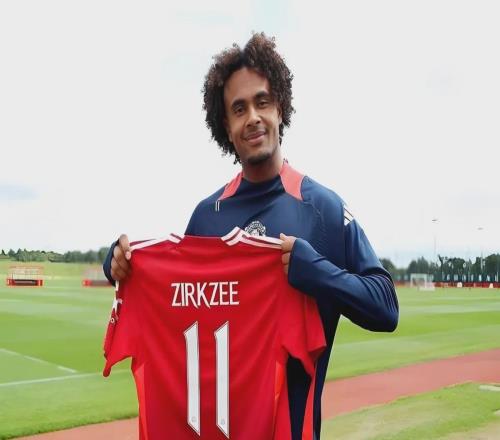 4000万身价沦为鸡肋尤文罗马疯抢曼联“废柴”,齐尔克泽哪儿香