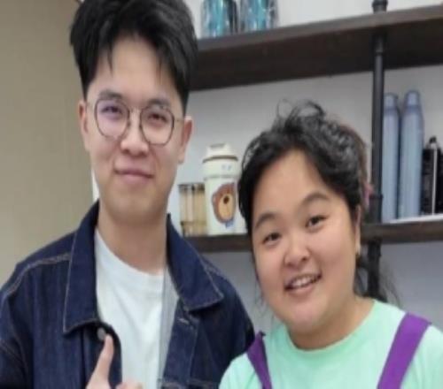 EDG分享視頻：Xiaohao新皮膚解鎖！懷化知名發(fā)型師曉華理發(fā)VLOG