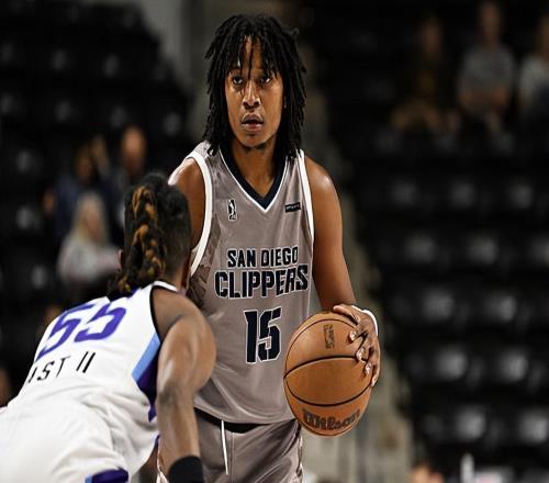 状态不如上赛季!快船二队的昔日首轮秀想要重返NBA并不容易