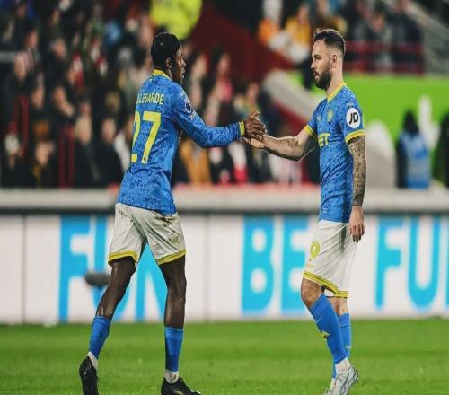 让2追2逼平小蜜蜂!狼队近5轮抢8分仍垫底,英超保级格局大乱!