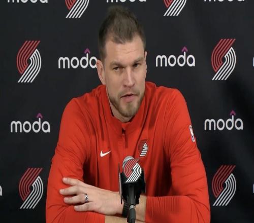 斯普利特：面對聯(lián)盟最佳我們?nèi)狈δ托模瑳]有完美攻防無法擊敗雷霆