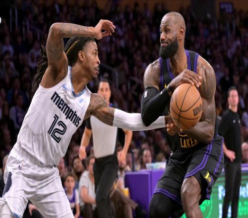 互战旧主两将笑到最后,老詹末节发威,与卢卡不和谣言不攻自破