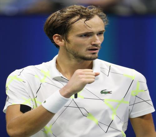 昔日大滿貫冠軍,90後最佳選手梅總2026賽季三場比賽已連吞四蛋